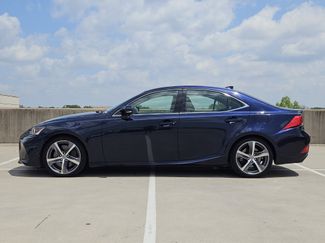 Used 2018 Lexus IS 300 w/ Comfort Package RWD video 2