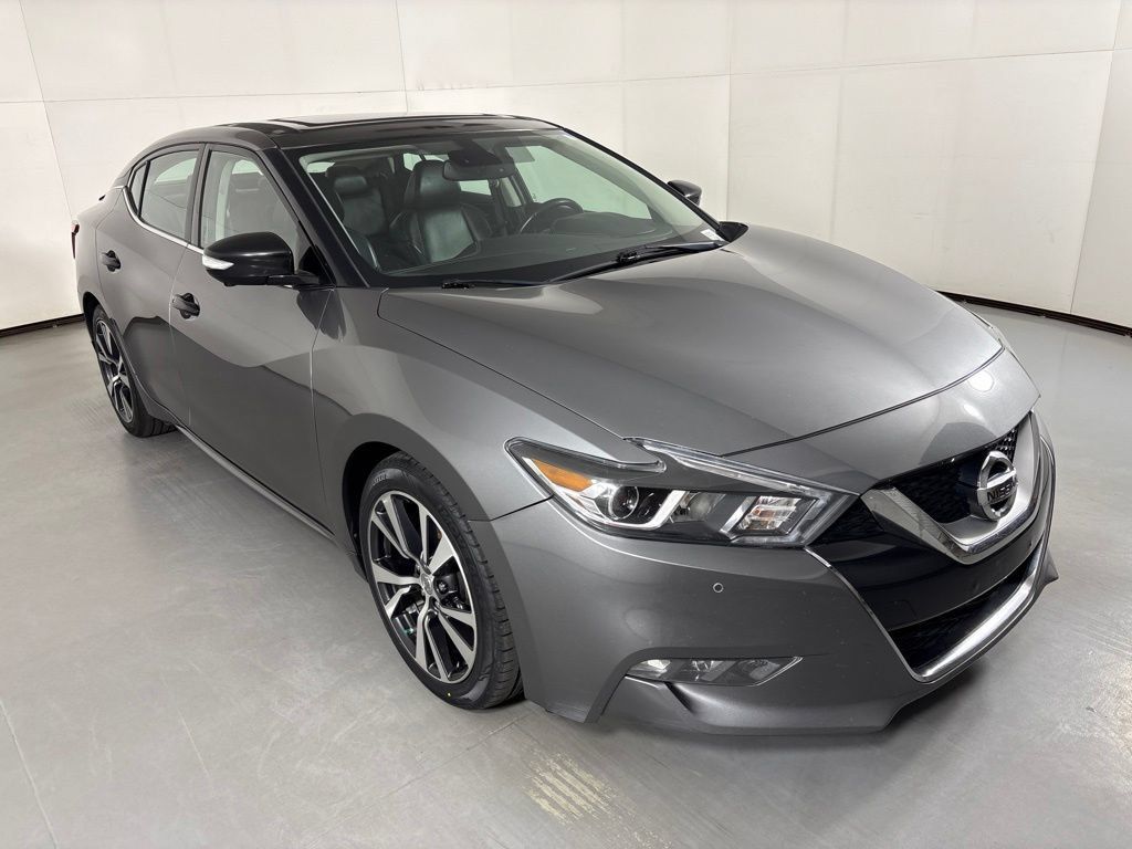Used 2016 Nissan Maxima Platinum FWD image 2