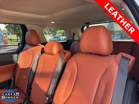 Used 2024 Kia Carnival SX Prestige image 22