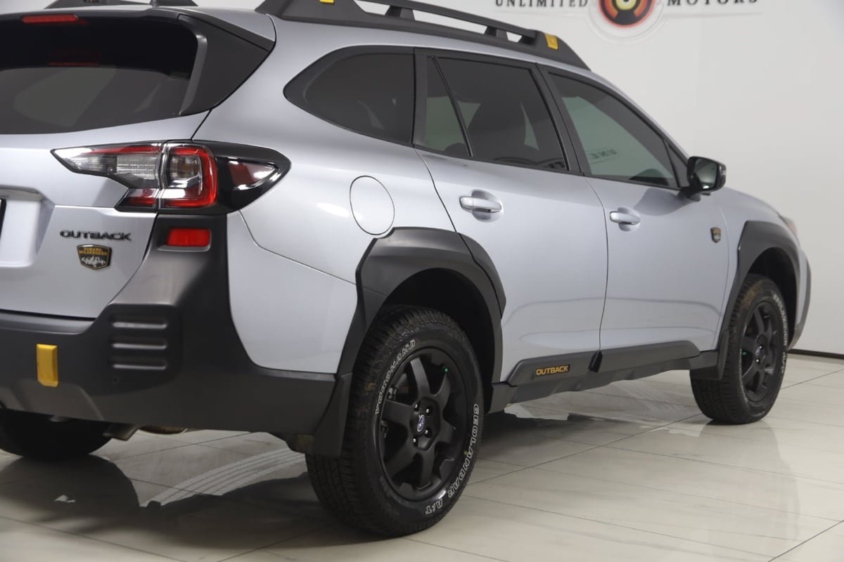 Used 2025 Subaru Outback Wilderness AWD/4WD image 40