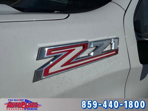 Used 2021 Chevrolet Silverado 1500 RST image 11