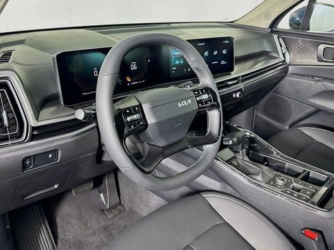 New 2026 Kia Sorento S AWD/4WD image 11