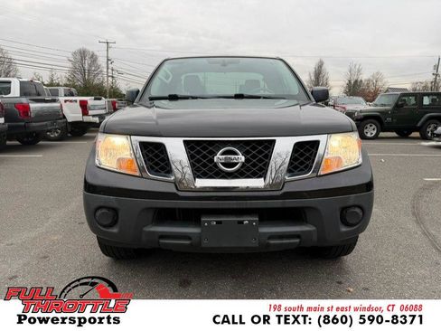Used 2021 Nissan Frontier S image 3