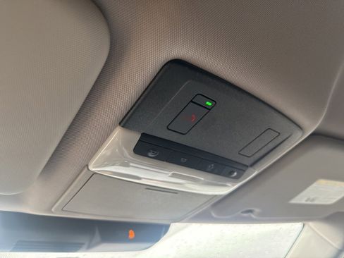 Used 2022 Mitsubishi Outlander SE image 22