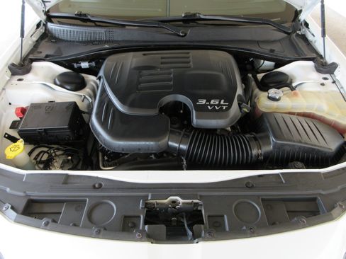 Used 2022 Chrysler 300 S RWD image 49