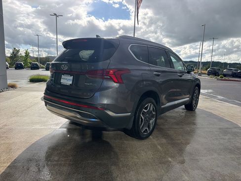 Used 2022 Hyundai Santa Fe Limited w/ Cargo Package AWD/4WD image 5