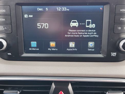 Used 2019 Hyundai Santa Fe SEL image 21