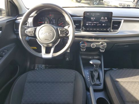 Used 2023 Kia Rio S image 18