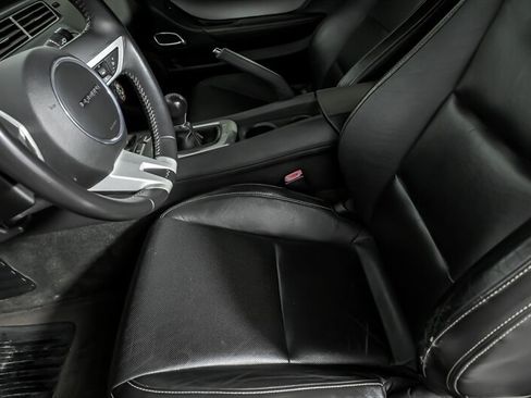 Used 2010 Chevrolet Camaro SS w/ RS Package RWD image 16
