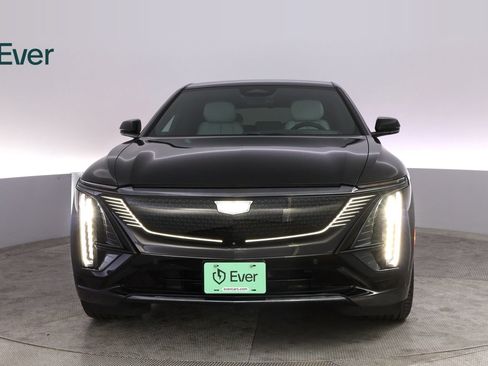 Used 2024 Cadillac Lyriq Sport RWD image 12