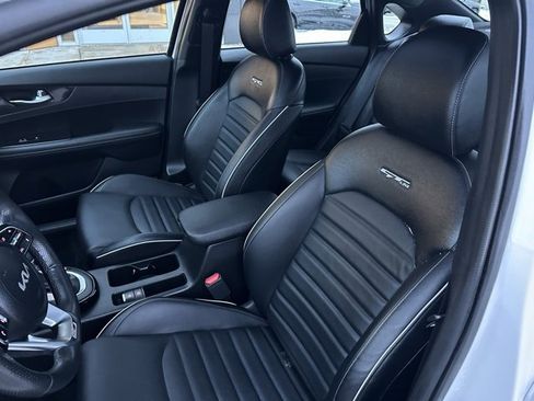 Used 2022 Kia Forte GT-Line w/ GT-Line Premium Package image 23