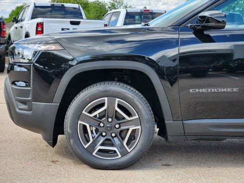 New 2026 Jeep Cherokee Limited AWD/4WD image 6