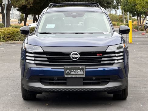 New 2026 Nissan Kicks SR image 6