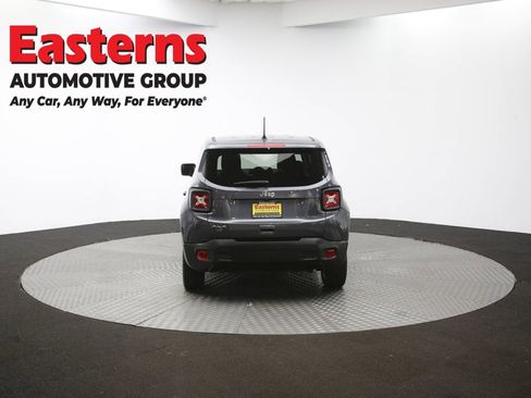 Used 2023 Jeep Renegade Latitude image 35