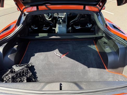 Used 2019 Chevrolet Corvette Stingray Coupe RWD image 10