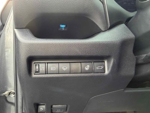 Used 2020 Toyota RAV4 XSE image 26