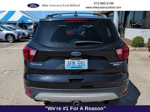 Used 2019 Ford Escape Titanium AWD/4WD image 4