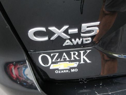 Used 2025 MAZDA CX-5 AWD 2.5 S w/ Preferred Package image 12