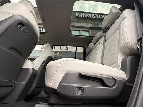 Used 2024 Hyundai Santa Fe Limited image 20