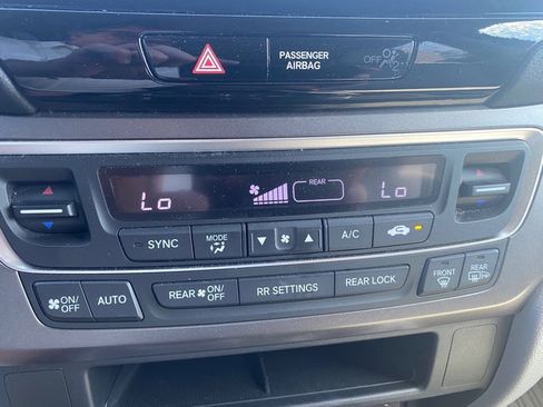 Used 2016 Honda Pilot EX image 12