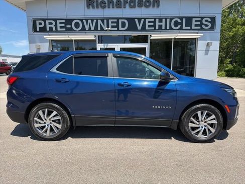 Certified 2023 Chevrolet Equinox LT AWD/4WD image 2