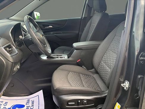 Certified 2018 Chevrolet Equinox LT FWD image 18