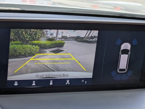 Used 2025 Acura RDX SH-AWD w/ Technology Package image 27