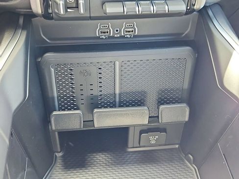 New 2026 RAM 1500 4x4 Crew Cab image 26