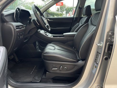 Used 2025 Hyundai Palisade Limited image 10