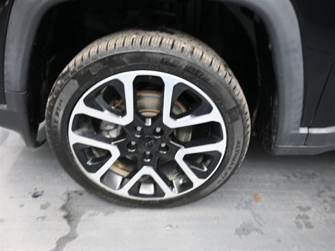 Used 2018 Jeep Compass Limited w/ Navigation Group image 17