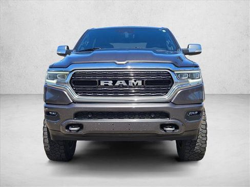 Used 2022 RAM 1500 Limited AWD/4WD image 2