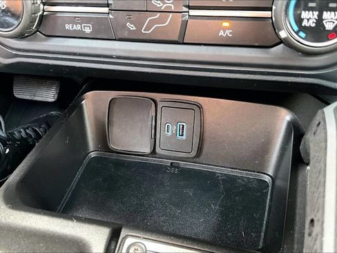 Used 2022 Ford Bronco Big Bend AWD/4WD image 16