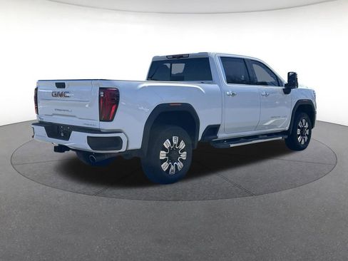 Used 2025 GMC Sierra 2500 Denali w/ Technology Package image 6