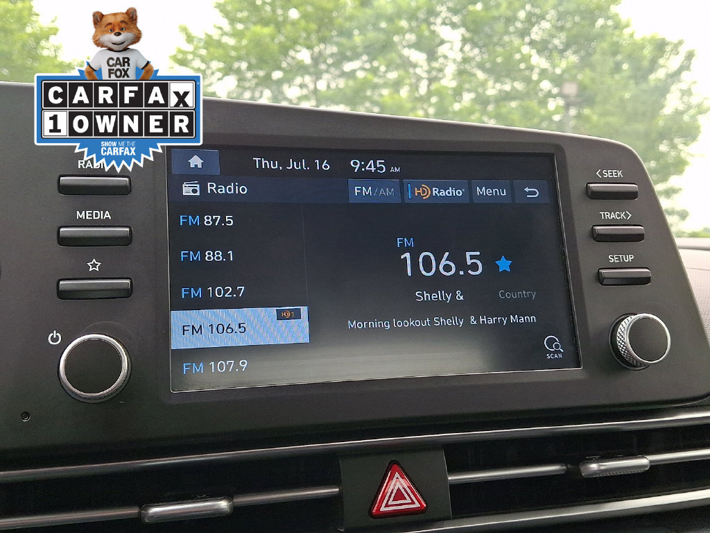 Used 2021 Hyundai Elantra SE FWD image 18