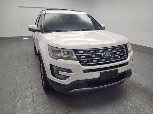 Used 2017 Ford Explorer Limited AWD/4WD image 14