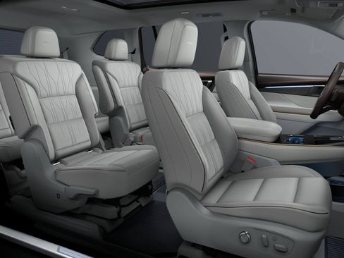 Used 2026 Buick Enclave Avenir w/ Super Cruise Package FWD image 9