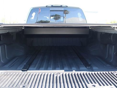 Used 2021 Nissan Titan PRO-4X w/ Pro-4x Convenience Package image 10