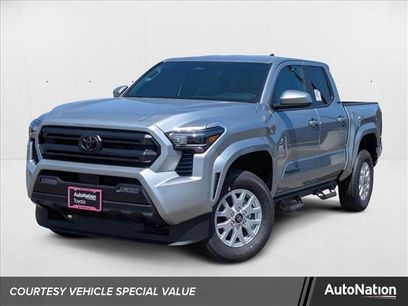 New 2025 Toyota Tacoma SR5