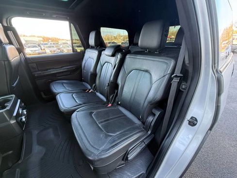 Used 2018 Ford Expedition Limited w/ Equipment Group 301A image 22