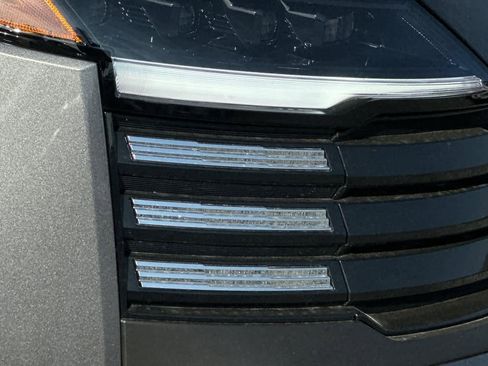 New 2026 Nissan Kicks SV image 25