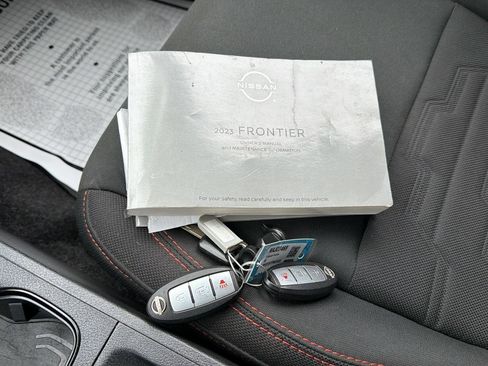 Used 2023 Nissan Frontier PRO-4X w/ Tow Package image 21