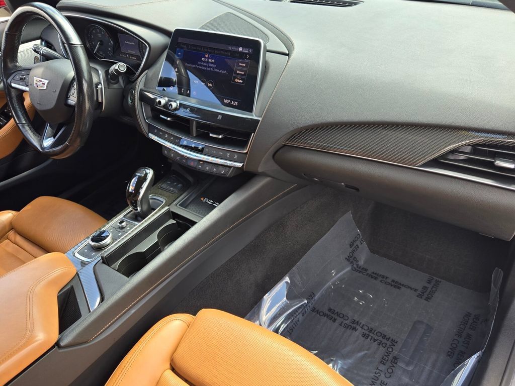 Used 2020 Cadillac CT5 Premium Luxury w/ Platinum Package RWD image 18