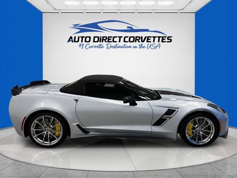 Used 2017 Chevrolet Corvette Grand Sport RWD image 8