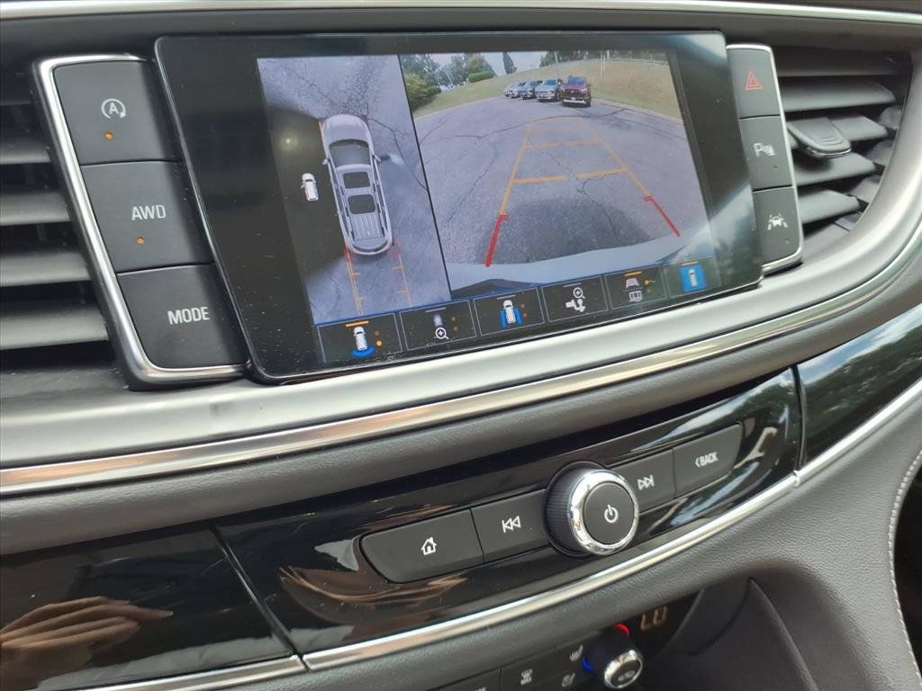 Used 2023 Buick Enclave Avenir w/ Trailering Package, 5000 lbs. AWD/4WD image 33