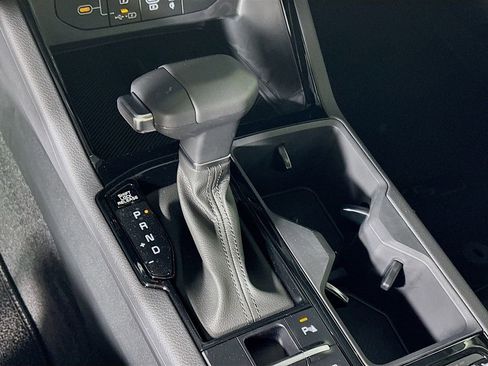 New 2025 Kia K5 EX image 18