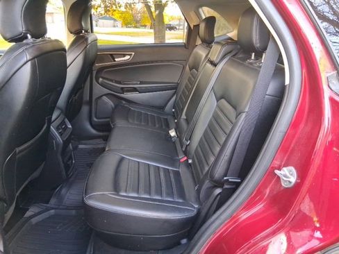 Used 2019 Ford Edge SEL w/ Equipment Group 201A image 13