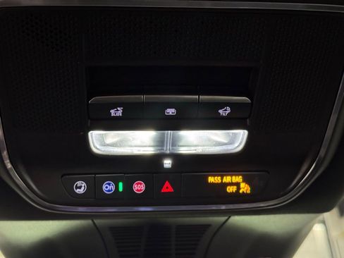 Used 2024 Chevrolet Blazer EV RS image 41