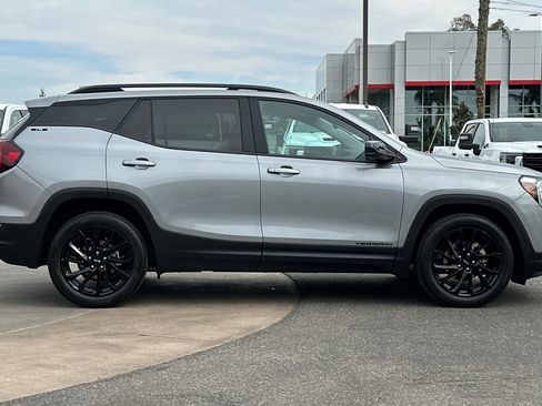 Certified 2023 GMC Terrain SLE w/ Driver Convenience Package image 3