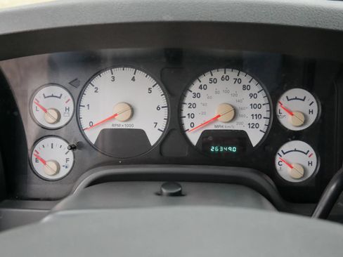 Used 2008 Dodge Ram 1500 Truck SLT RWD image 25