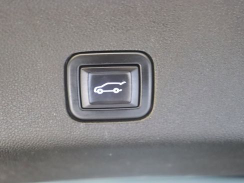 Used 2023 GMC Yukon Denali w/ Max Trailering Package image 71